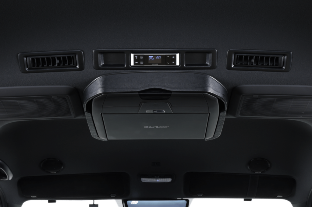 ＜新商品＞ハイエース専用/リアオートエアコン・コントローラー❄️🔥